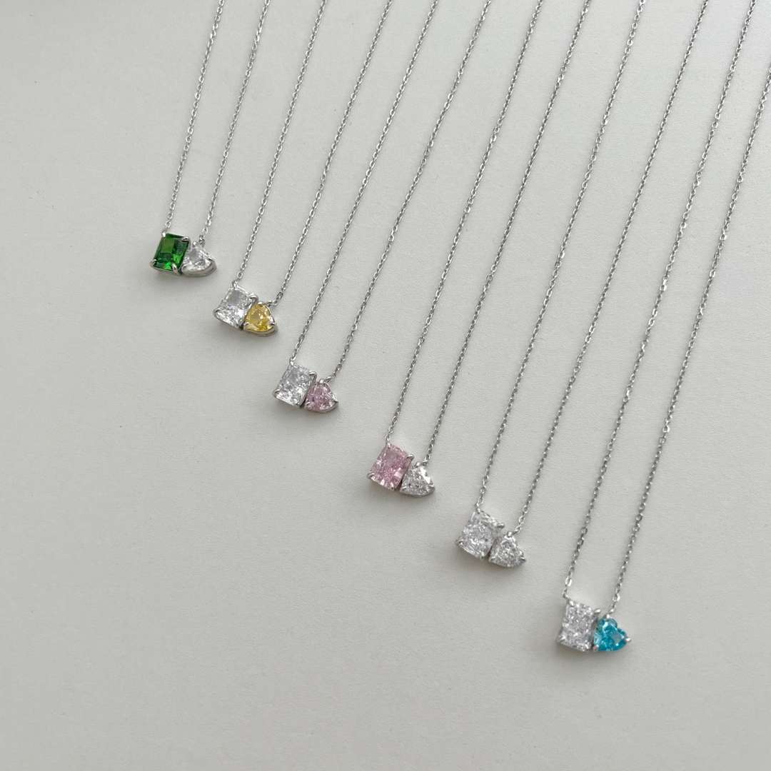 [Aurora]Dazzling Square & Heart Shape Necklace