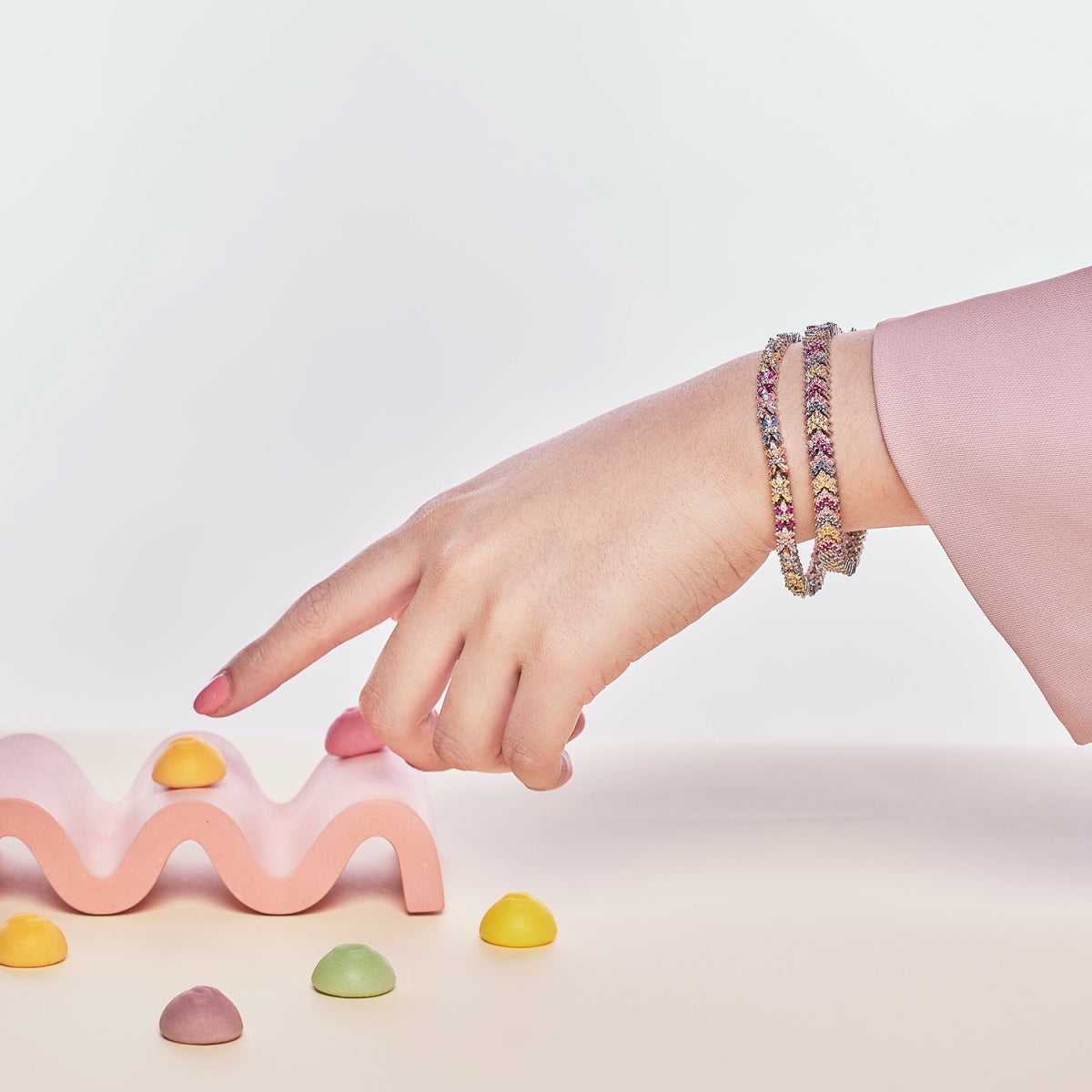 [AURORA] Strahlend buntes Party-Armband im Smaragdschliff