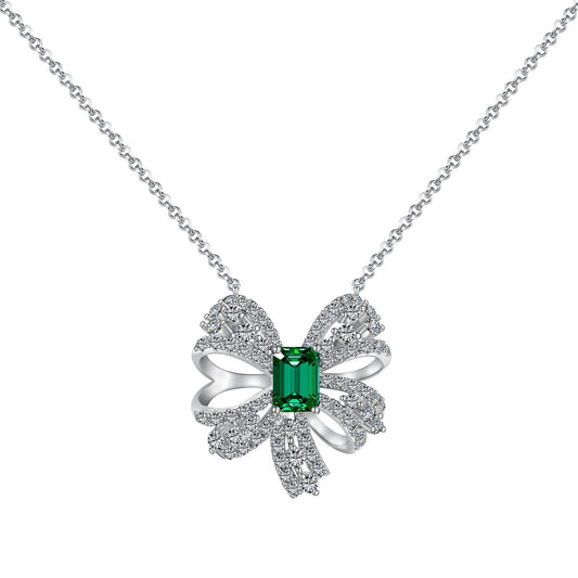[AURORA]Luxurious Flower Shape Emerald Cut Necklace