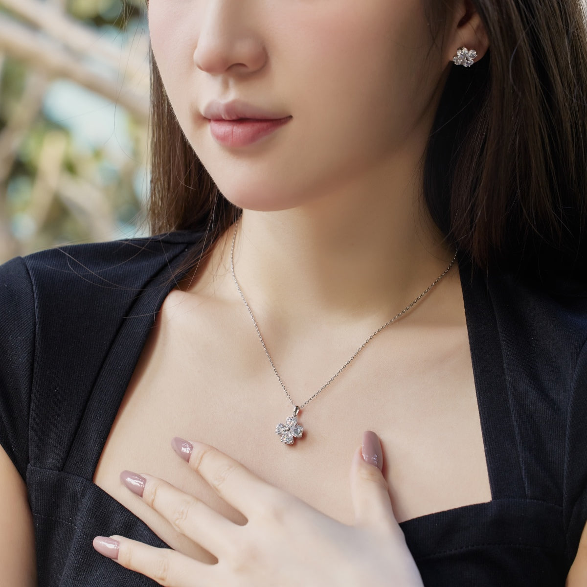 [Aurora]Heart-Shaped Four-Leaf Clover Bead Necklace