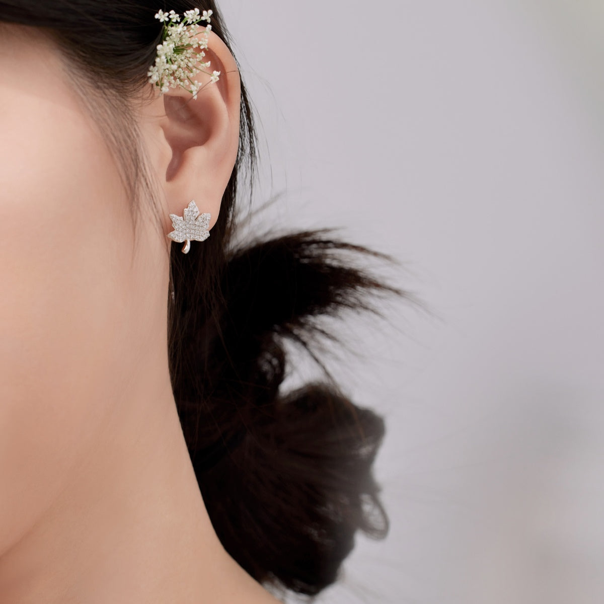 [Aurora]Exquisite Maple Leaf Design Earrings
