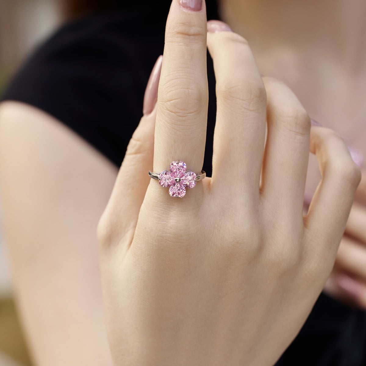[Aurora]Heart-shaped Four-Leaf Clover Ball Ring