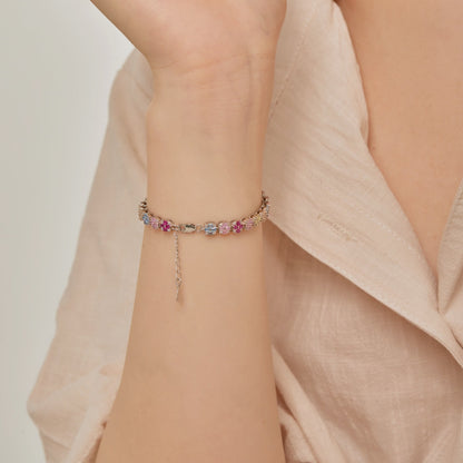 [AURORA] Zartes buntes Smaragdschliff-Tagesarmband