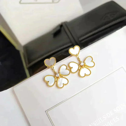 [Aurora]CLOVER SWEET WHITE MOP EARRINGS