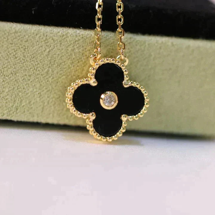 [Aurora]CLOVER 15MM DIAMOND ONYX NECKLACE
