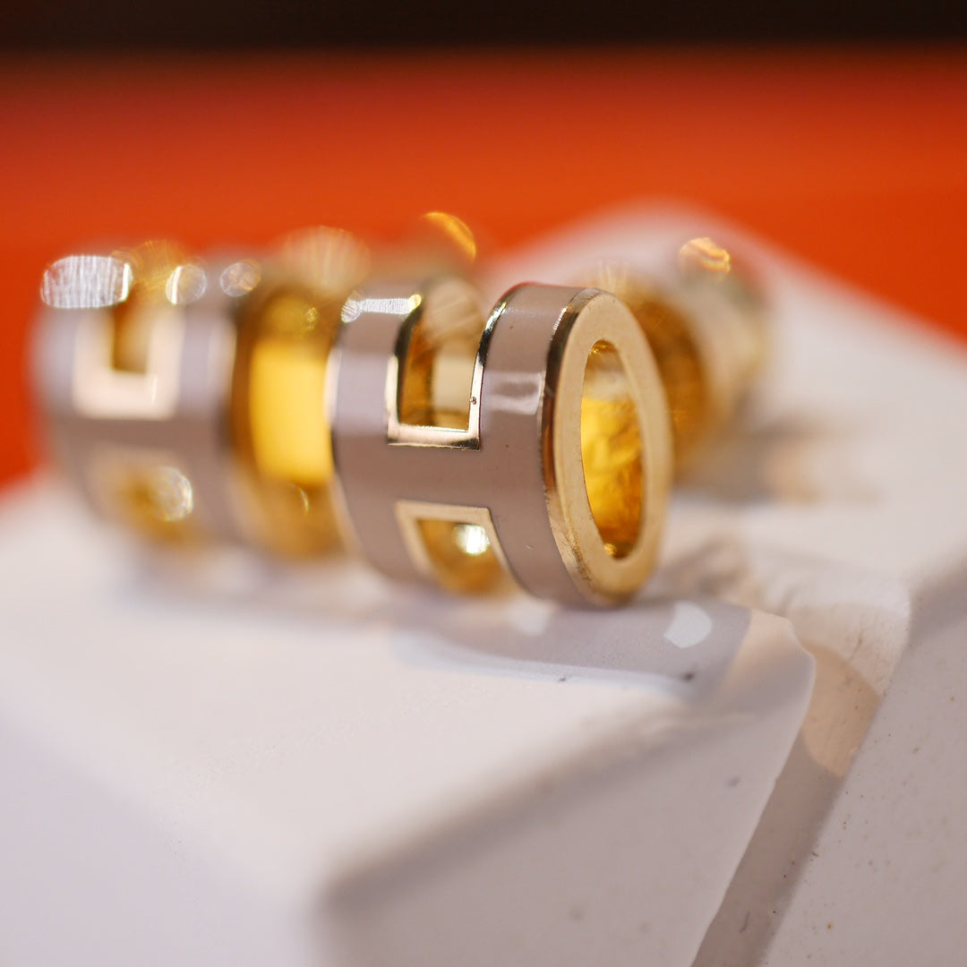 [Aurora]MINI POP H GOLD EARRINGS GREY