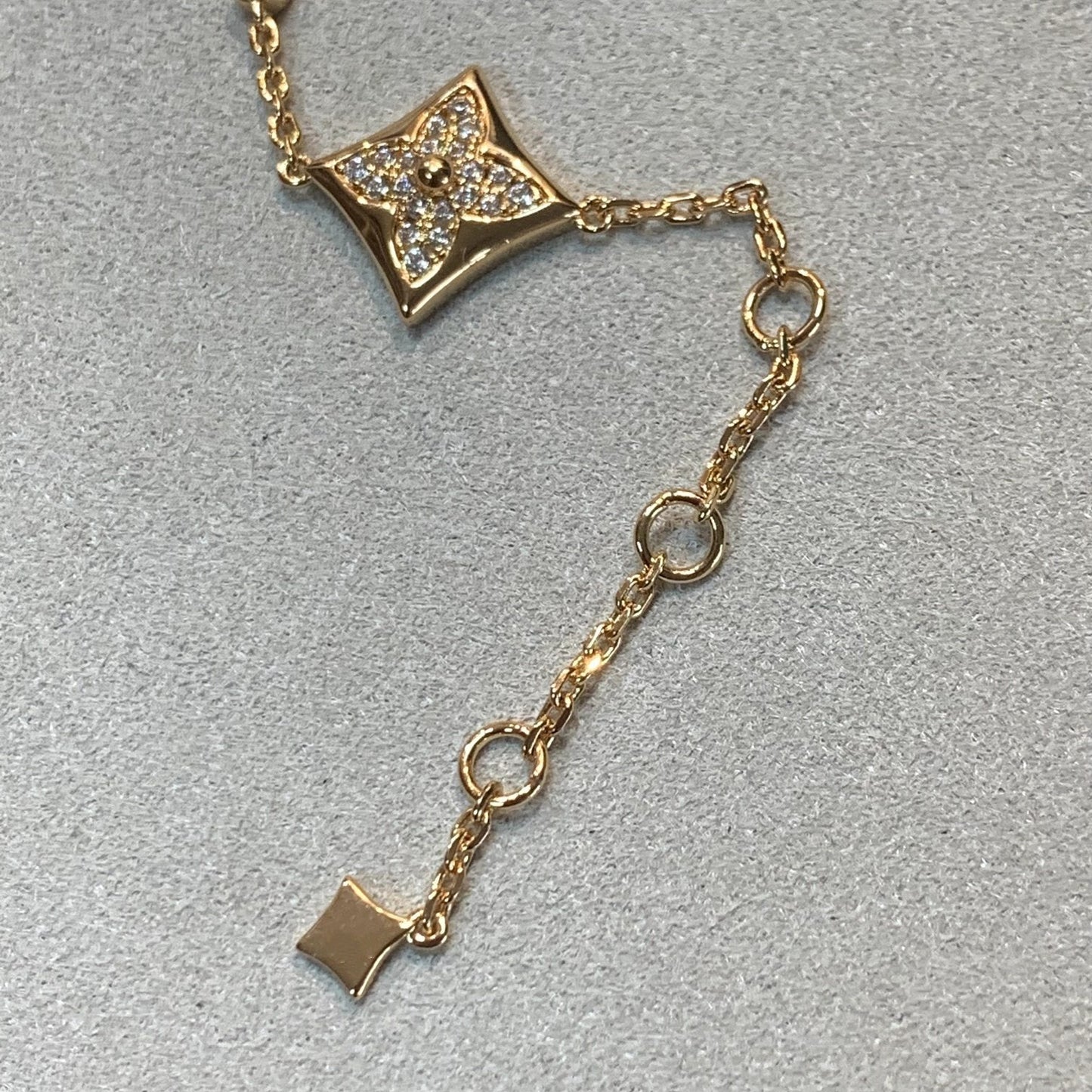 [Aurora]STAR AND SUN 4 MOTIFS GOLD DIAMONDS BRACELET