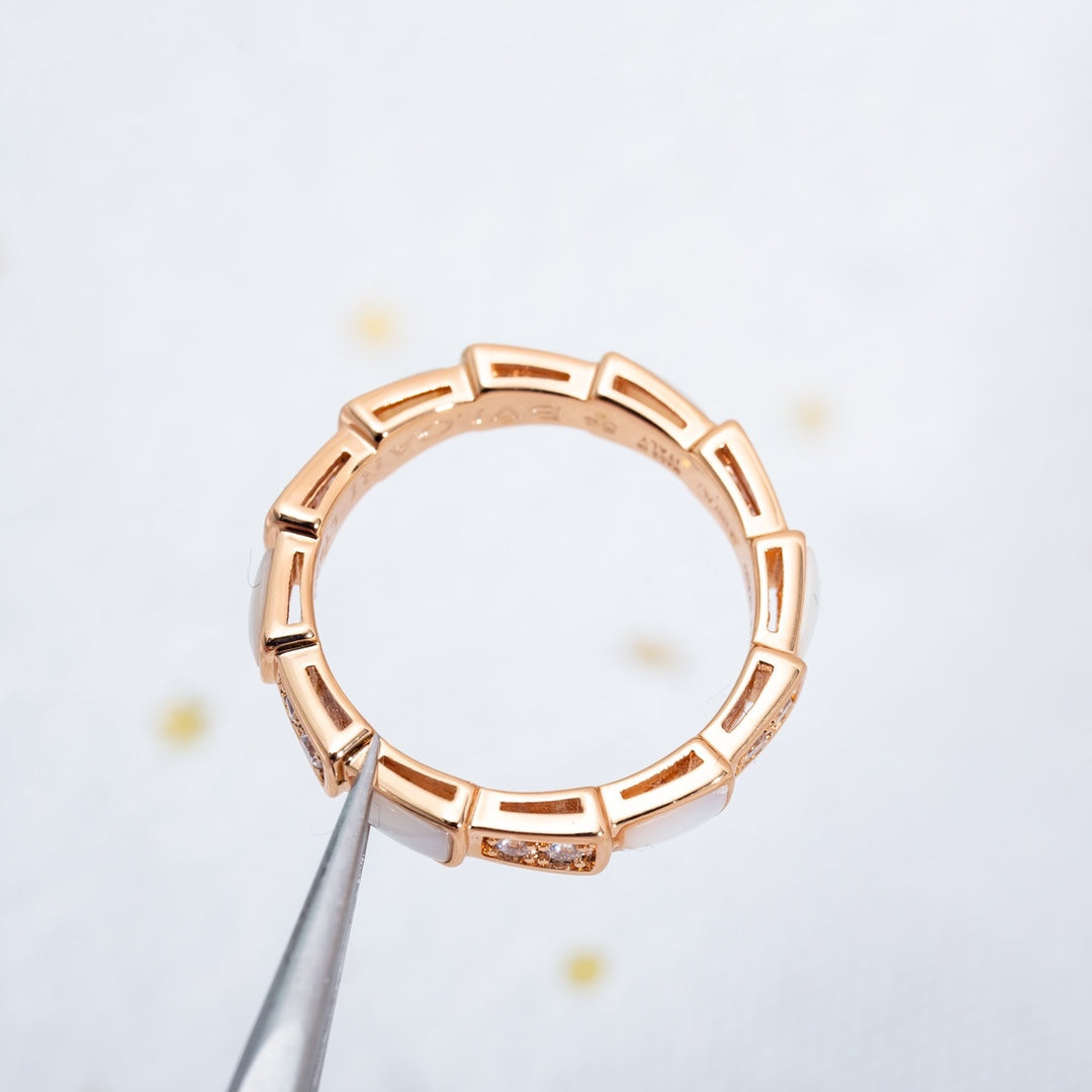 [AURORA]SERPENTI RING ROTGOLD DIAMANT MOP 3MM