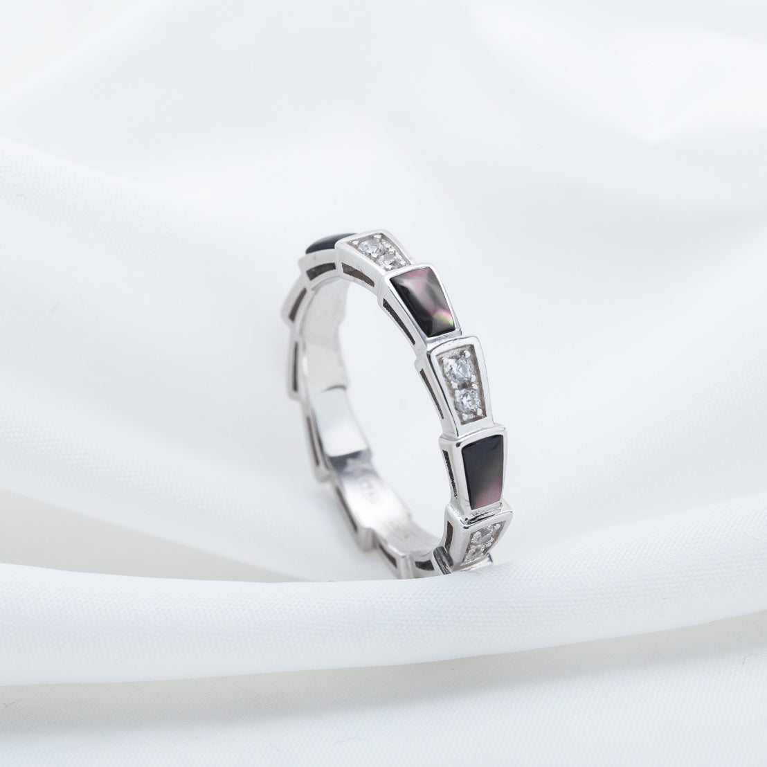 [AURORA]セルペンティリング シルバー ダイヤモンド ブラック モップ 3mm