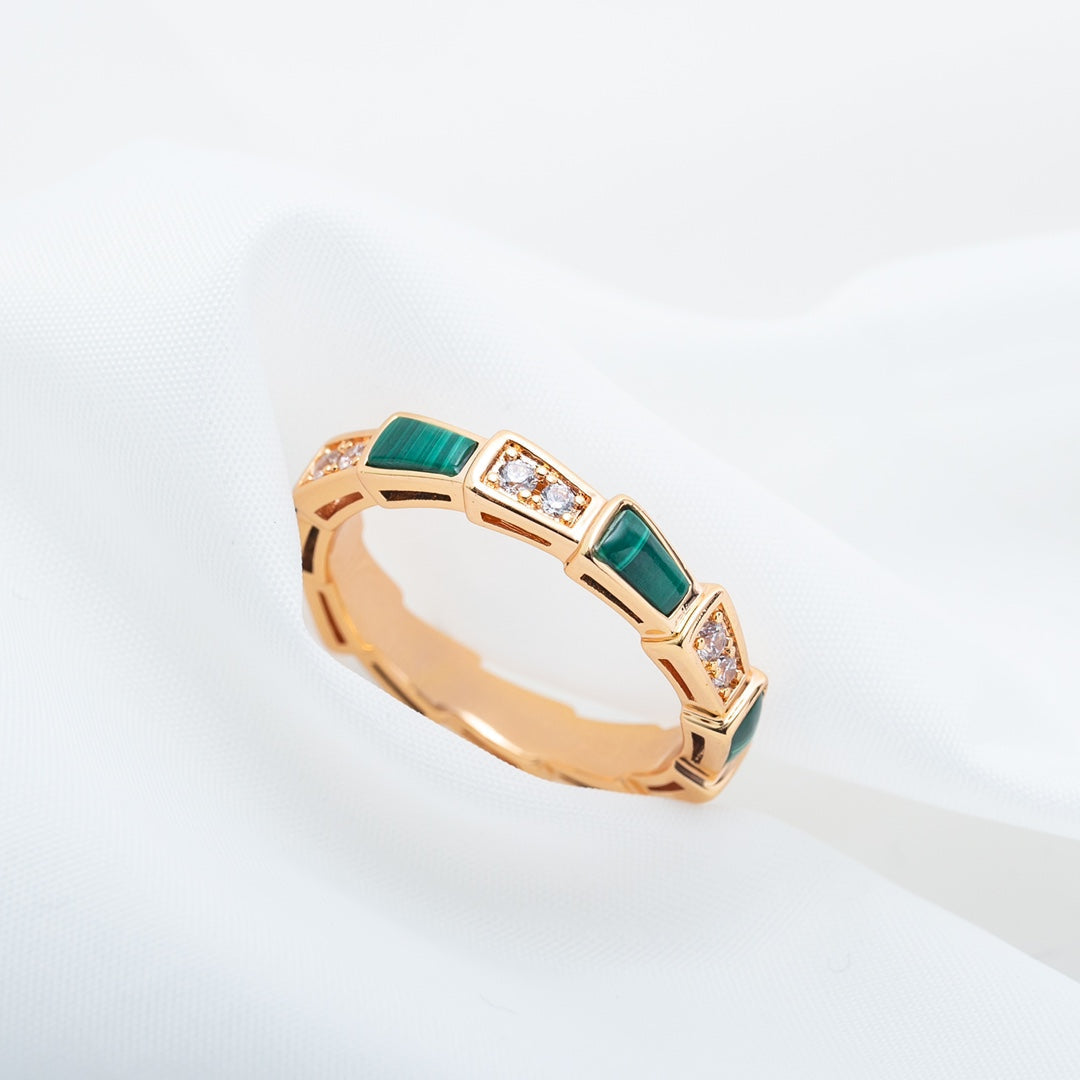 [Aurora]SERPENTI RING PINK GOLD MALACHITE DIAMOND 3MM