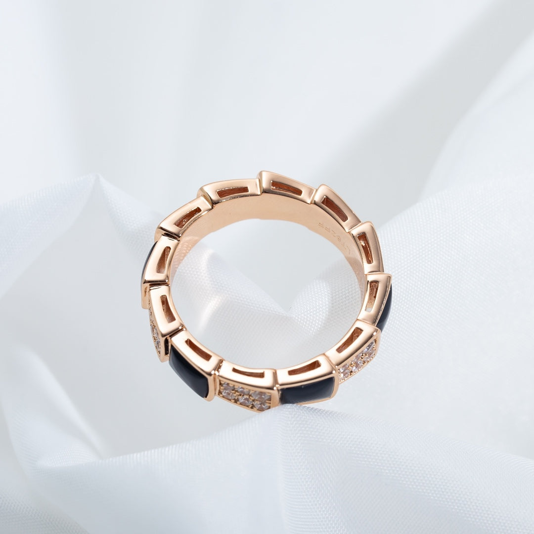 [AURORA]SERPENTI RING ROTGOLD SCHWARZER MOP DIAMANT GEPAART 4MM