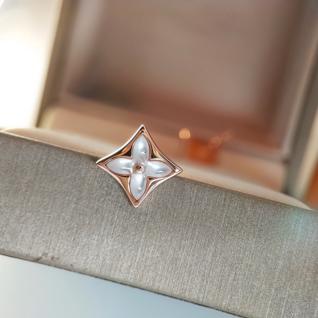 [Aurora]STAR MOP PINK GOLD EARRINGS
