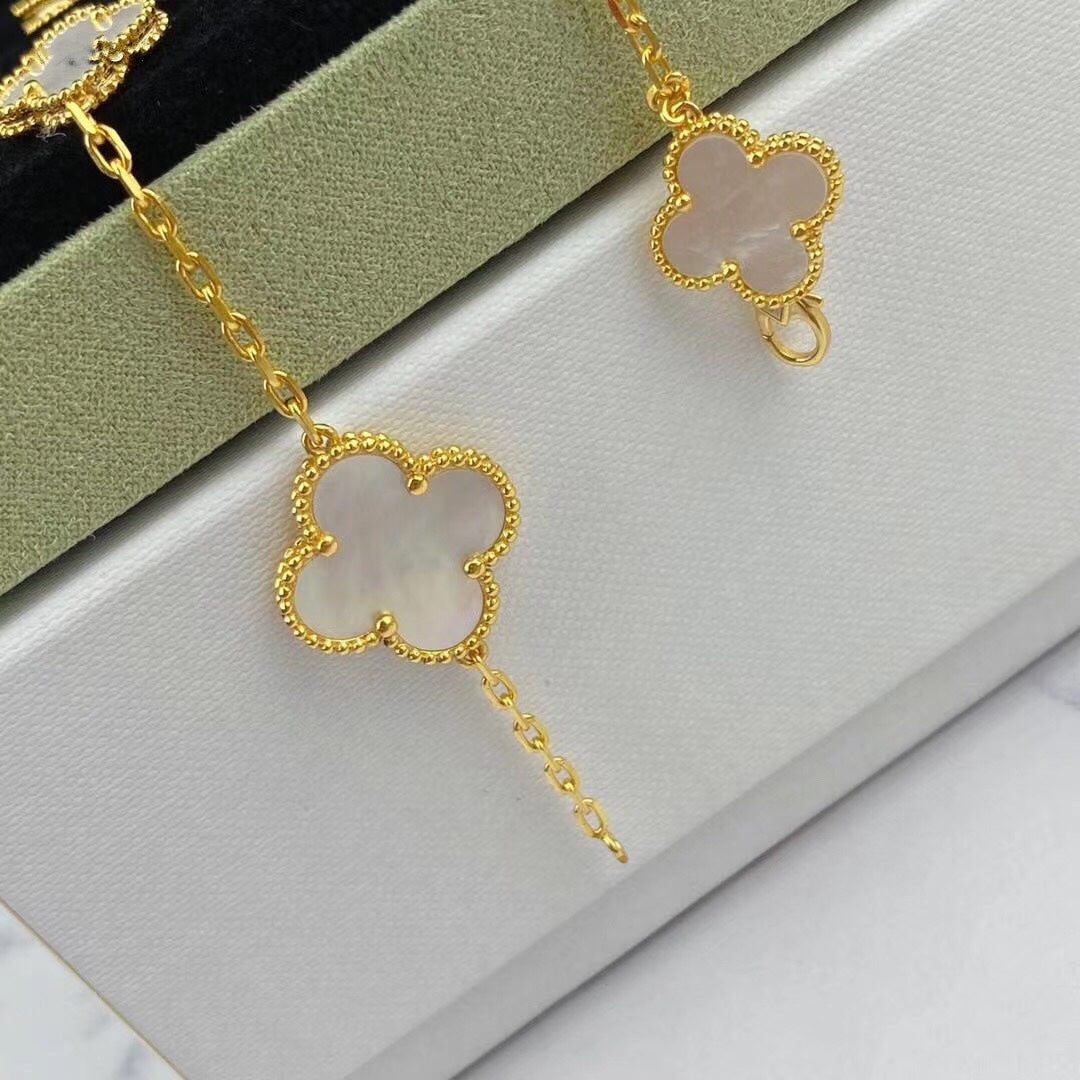 [AURORA]MAGIC CLOVER MOP GOLD BRACELET 5 MOTIFS