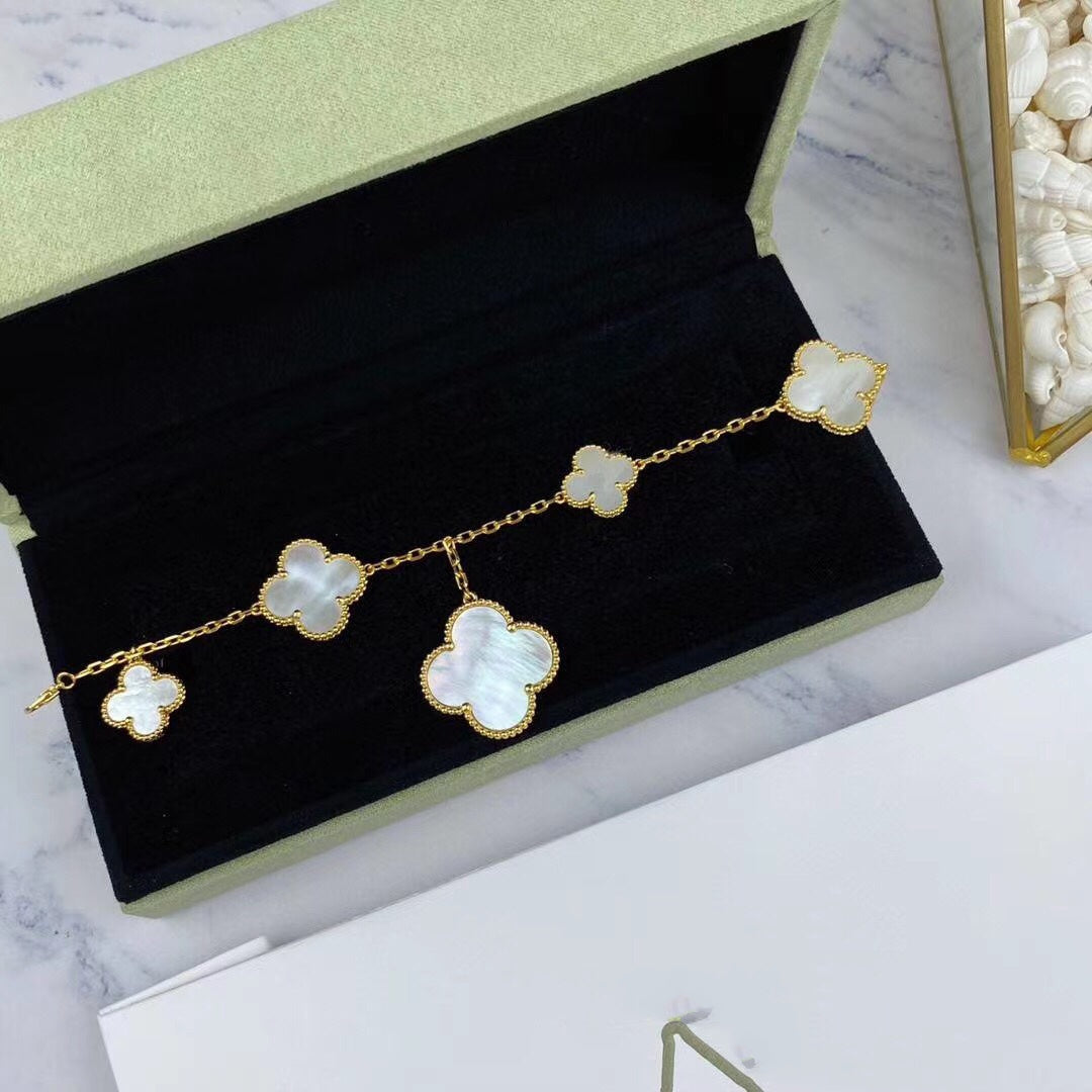 [AURORA]MAGIC CLOVER MOP GOLD BRACELET 5 MOTIFS