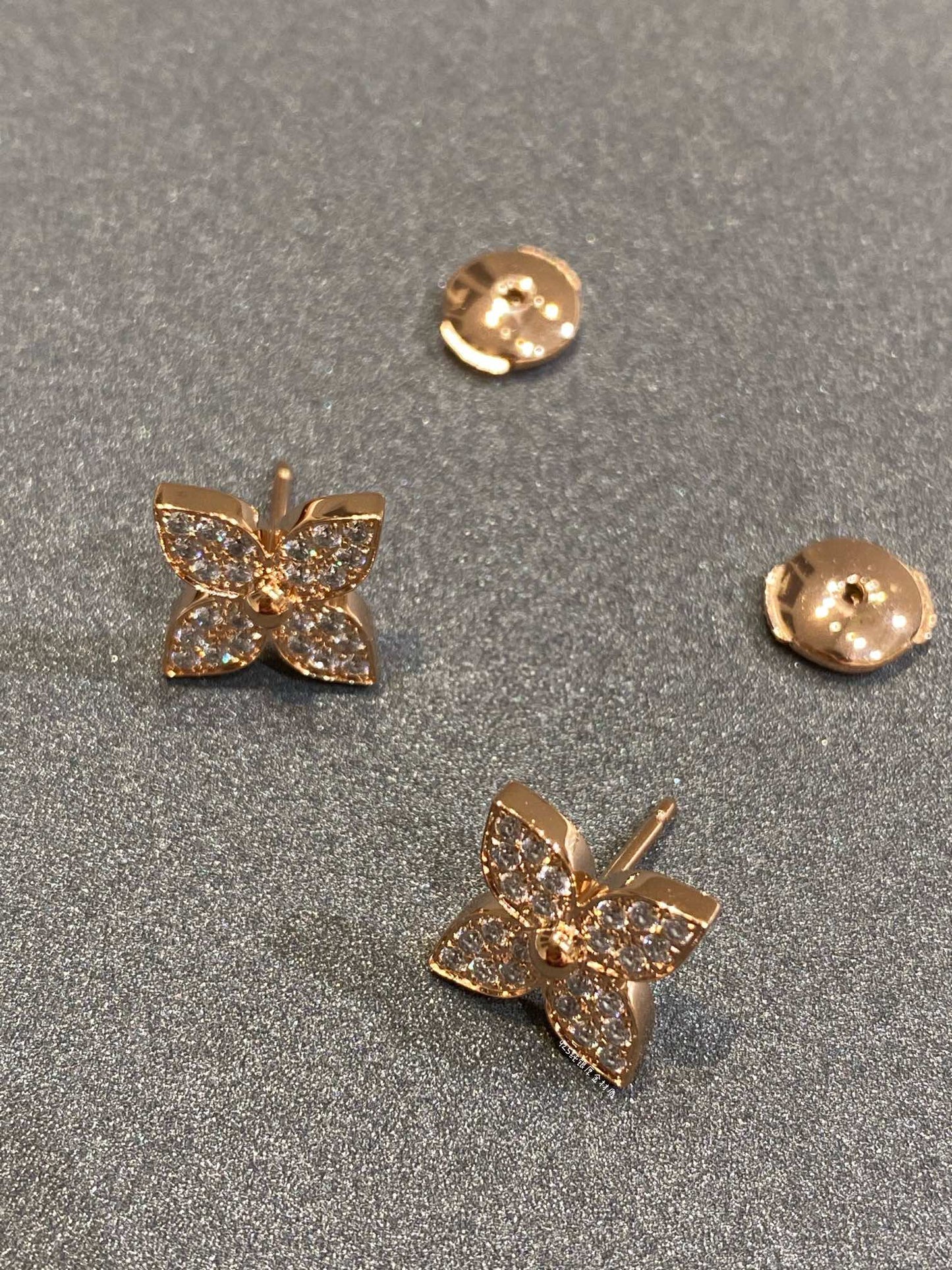 [Aurora]STAR DIAMOND EARRINGS