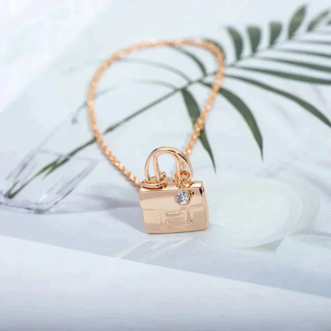 [Aurora]AMULETTE PEDANT ROSE GOLD NECKLACE