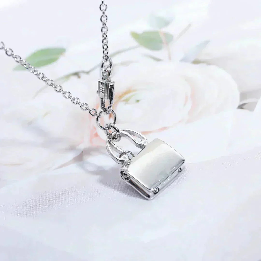 [Aurora]AMULETTE PEDANT SILVER NECKLACE