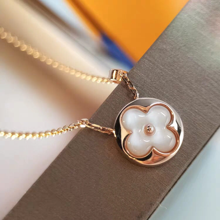 [Aurora]SUN MOP GOLD 1 DIAMOND NECKLACE