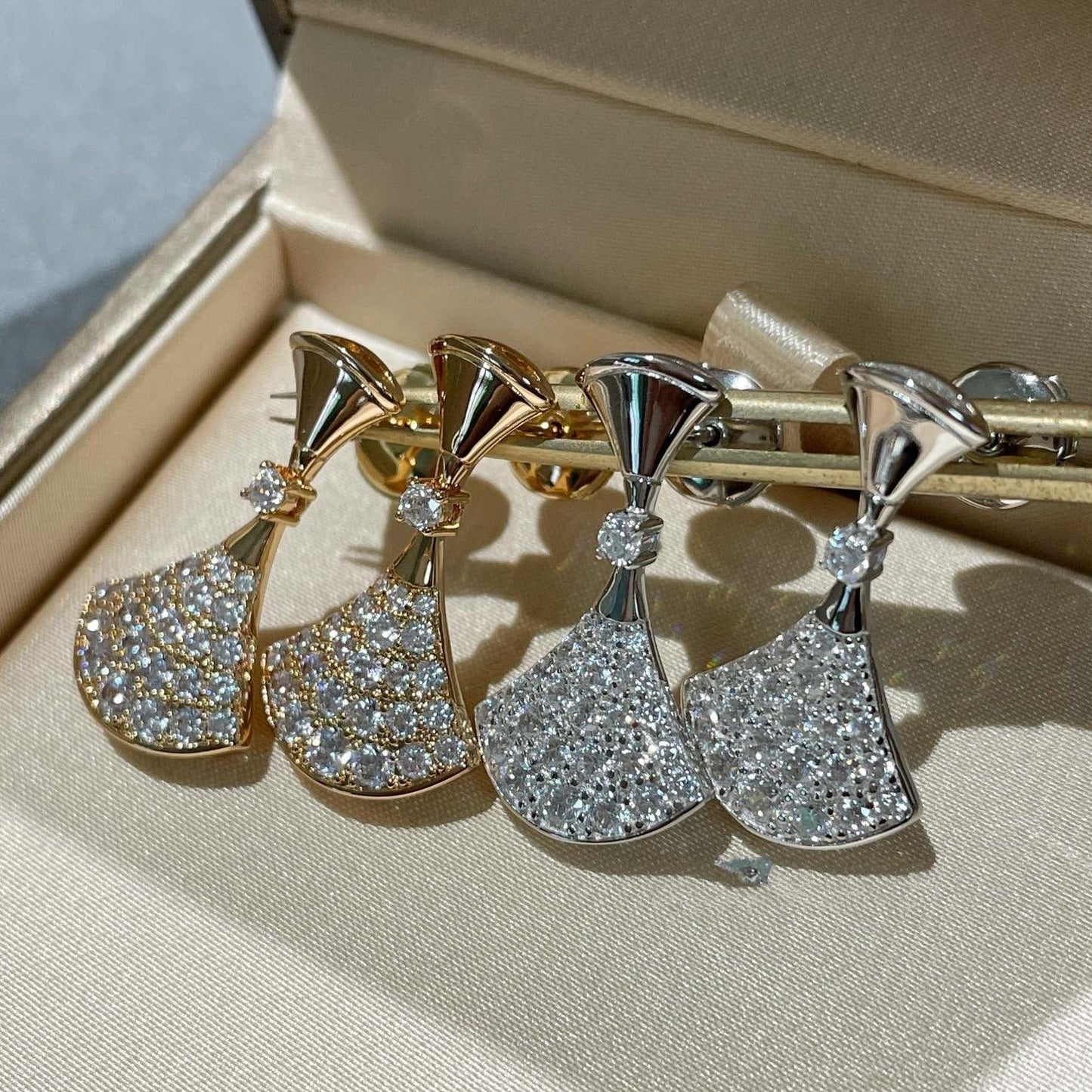 [Aurora]DREAM EARRINGS DIAMOND