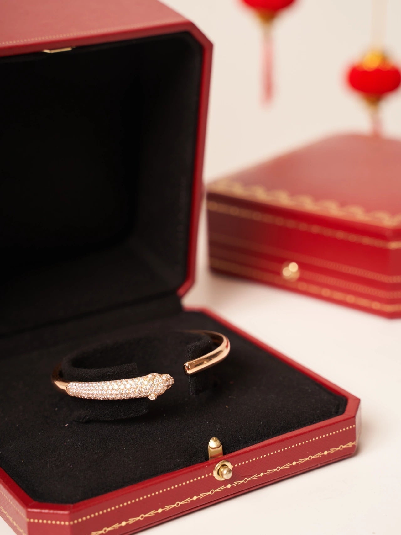 [AURORA] PANTHERE ROSÉGOLD DIAMANT OFFENES ARMBAND