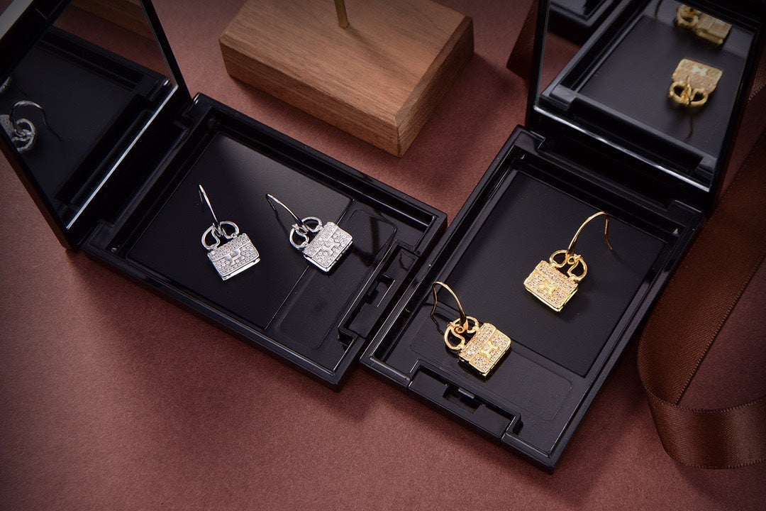 [Aurora]KELLY DIAMOND EARRINGS