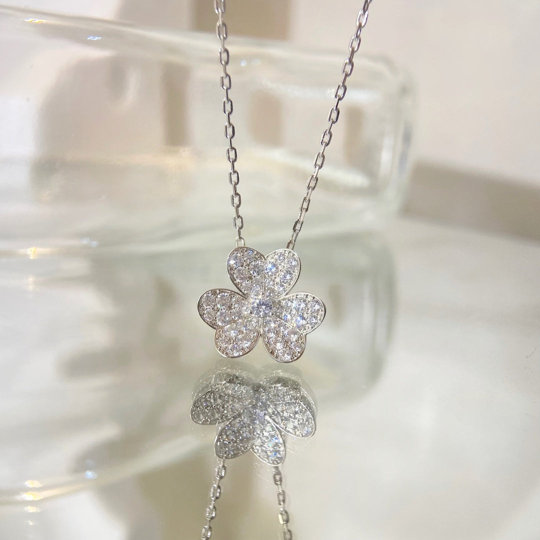 [Aurora]FLOWER DIAMOND NECKLACE