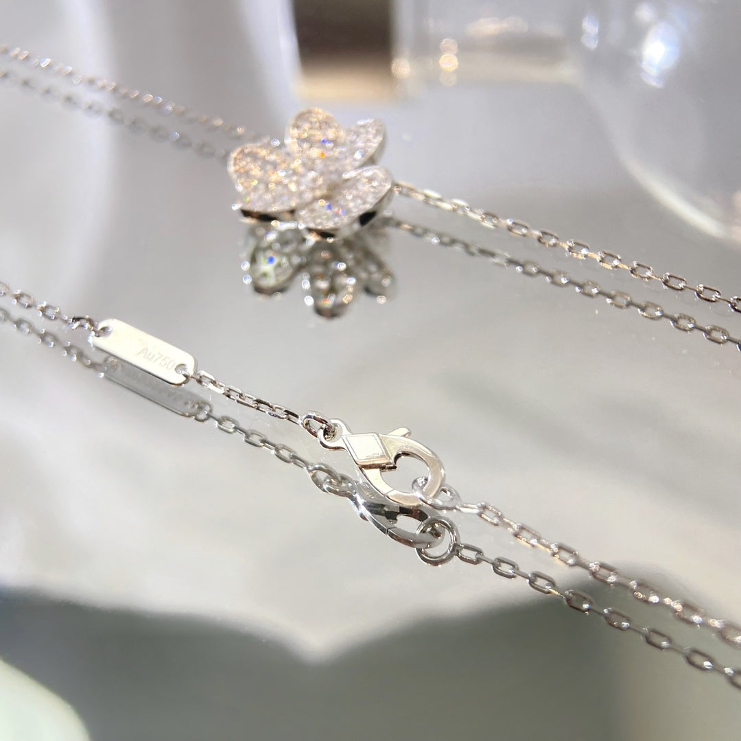 [Aurora]FLOWER DIAMOND NECKLACE
