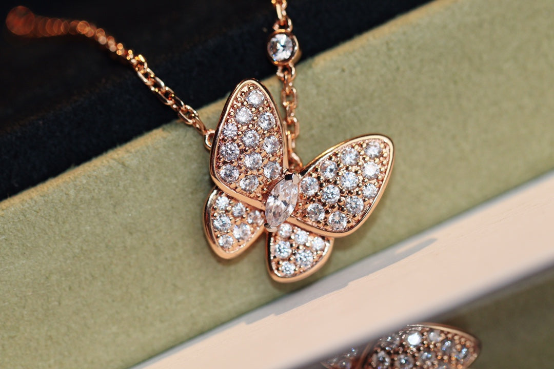 [Aurora]BUTTERFLY DIAMOND NECKLACE