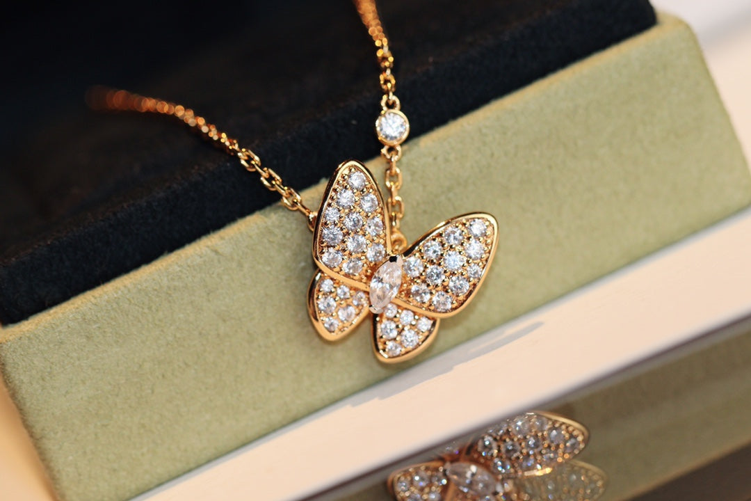 [Aurora]BUTTERFLY DIAMOND NECKLACE