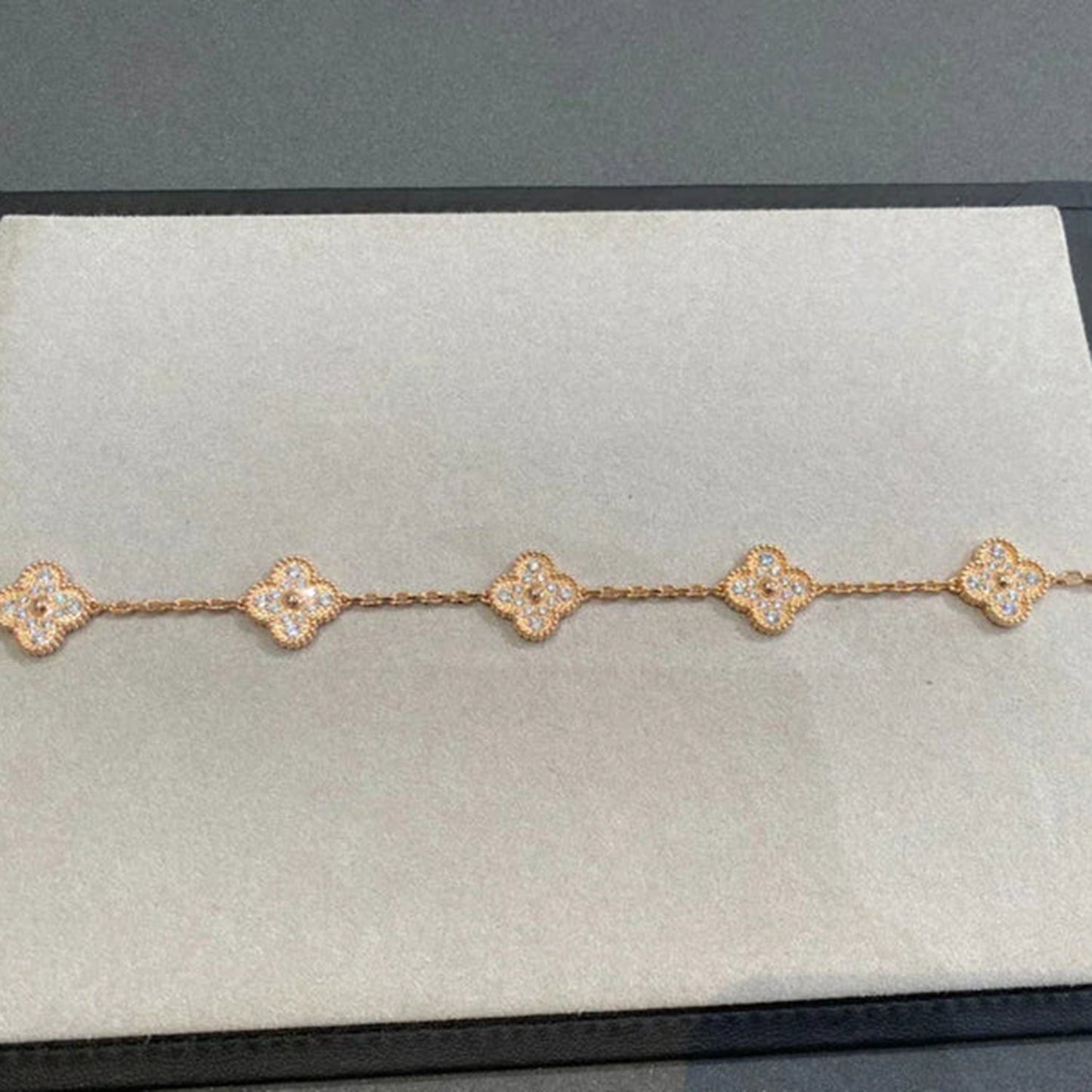 [Aurora]CLOVER 5 MOTIFS  FULL DIAMOND BRACELET