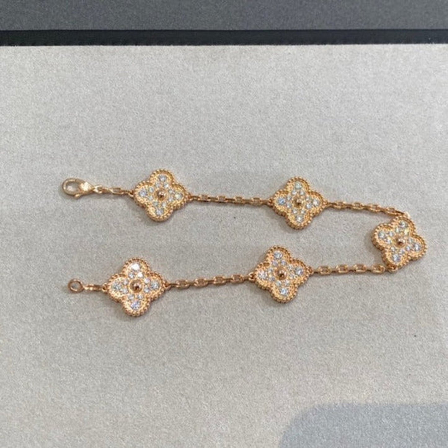 [Aurora]CLOVER 5 MOTIFS  FULL DIAMOND BRACELET