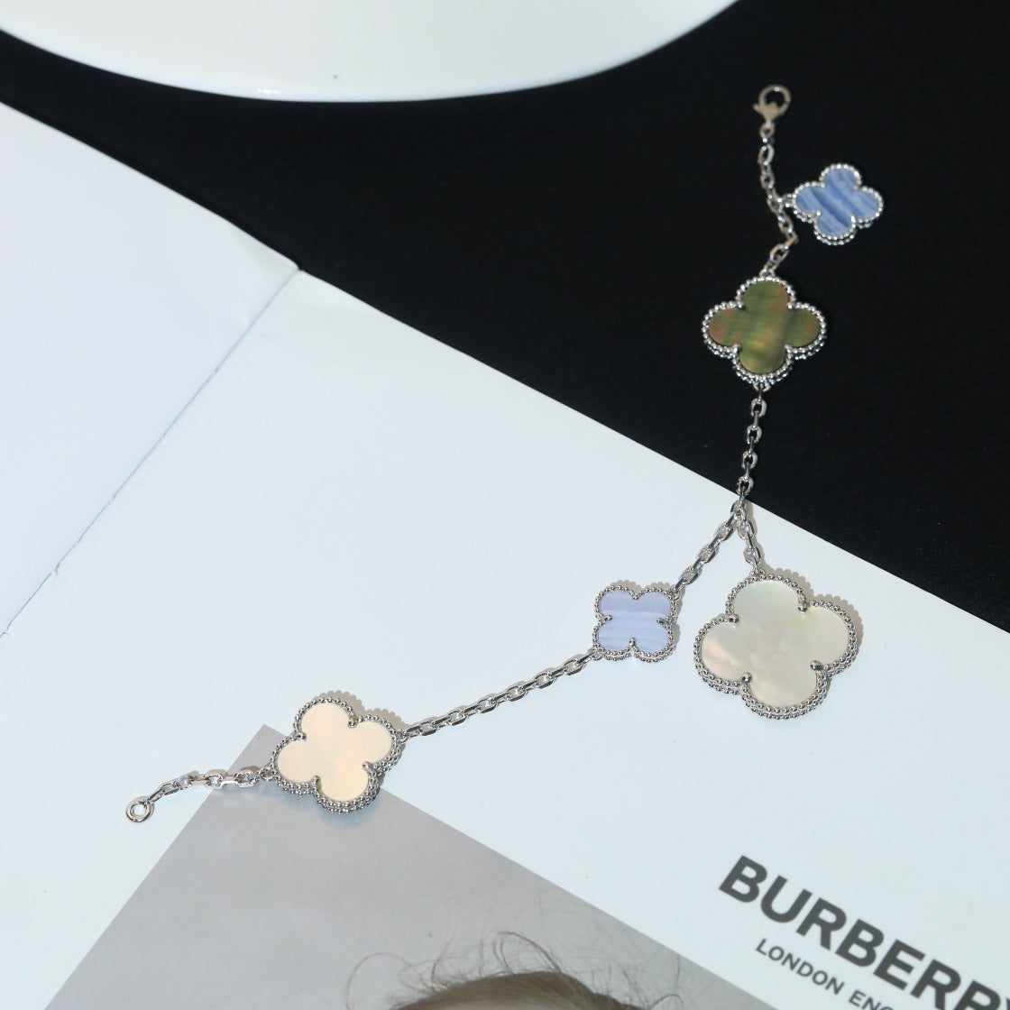 [Aurora]CLOVER BRACELET 5 MOTIFS MOP CHALCEDONY SILVER