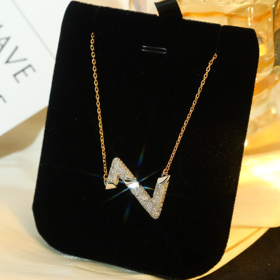 [Aurora]VOLT SILVER DIAMOND PEDANT NECKLACE