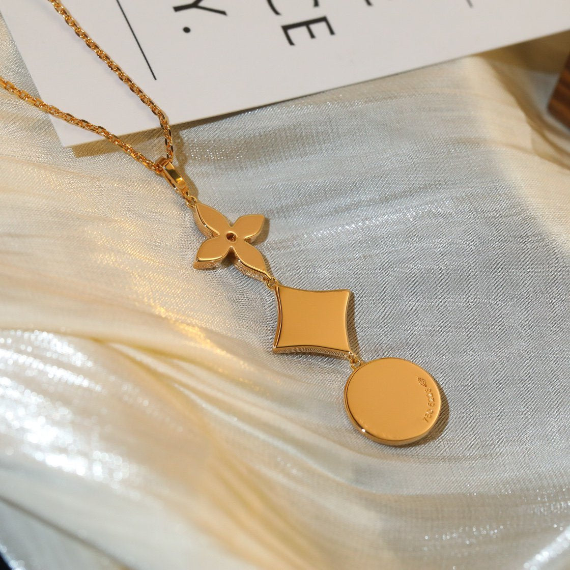 [Aurora]STAR AND SUN DIAMOND PINK GOLD NECKLACE