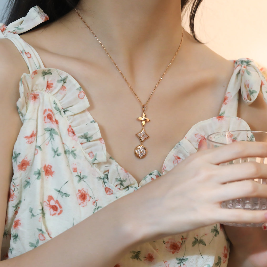 [Aurora]STAR AND SUN DIAMOND PINK GOLD NECKLACE