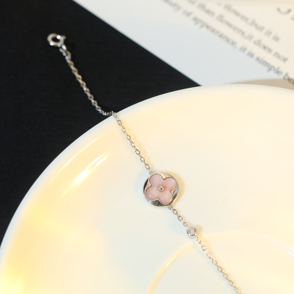 [Aurora]SUN MOTIF PINK MOP SILVER BRACELET