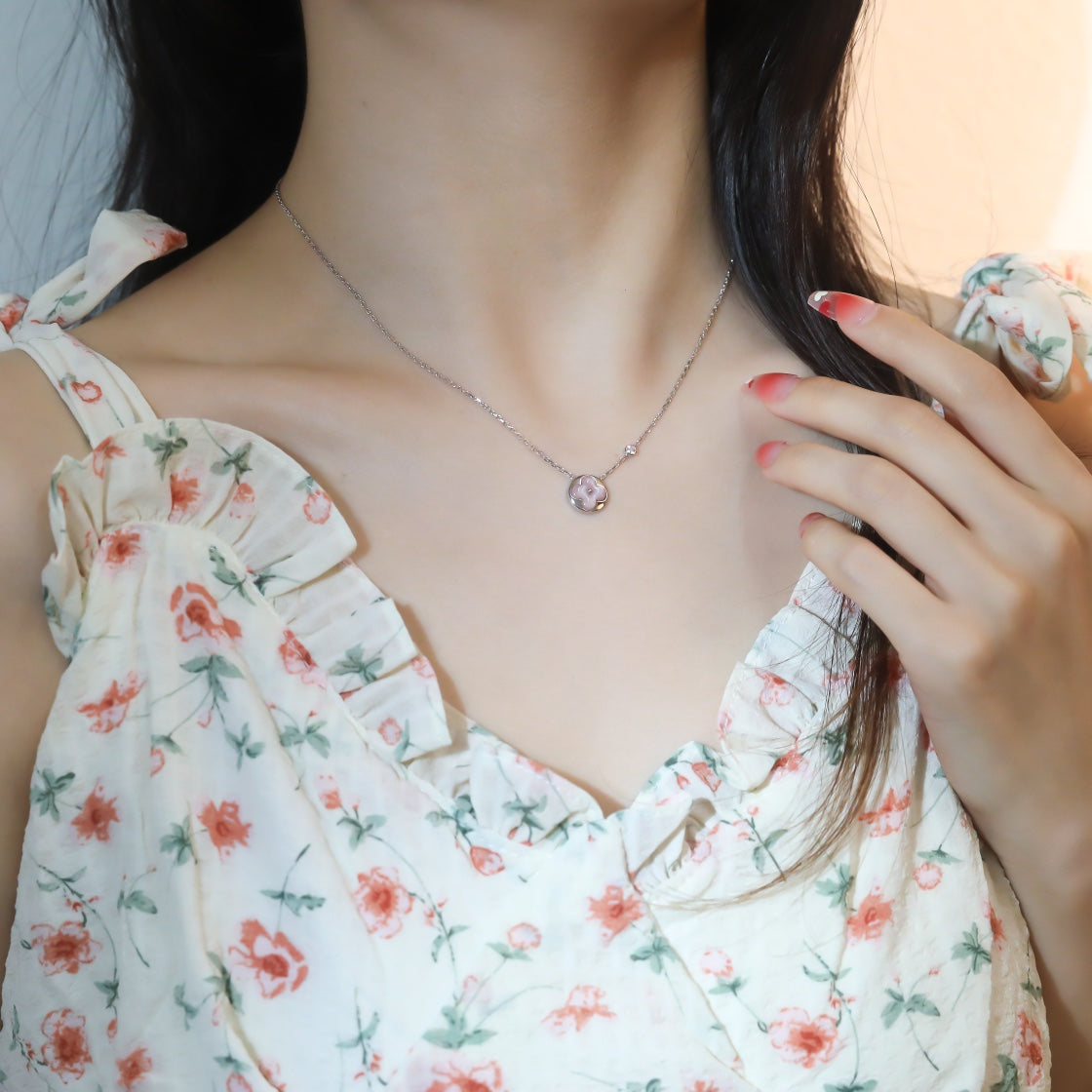 [Aurora]SUN PEDANT PINK GOLD 1 DIAMOND NECKLACE
