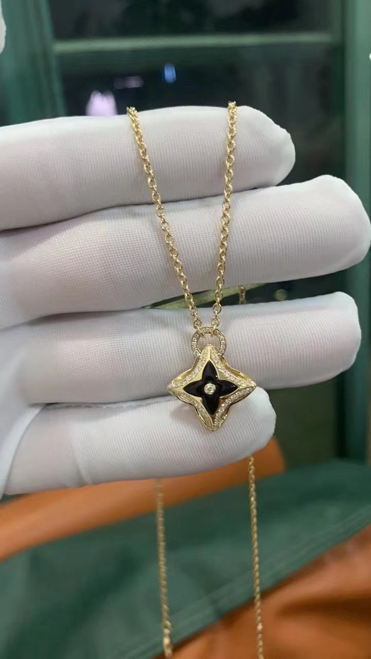 [Aurora]STAR PEDANT PINK GOLD DIAMOND NECKLACE