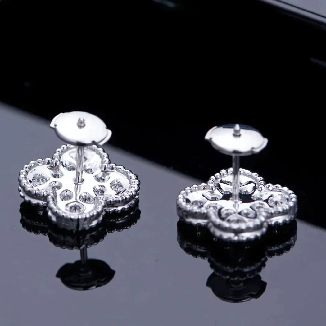 [Aurora]CLOVER 1 MOTIFS DIAMOND STUD EARRINGS SILVER