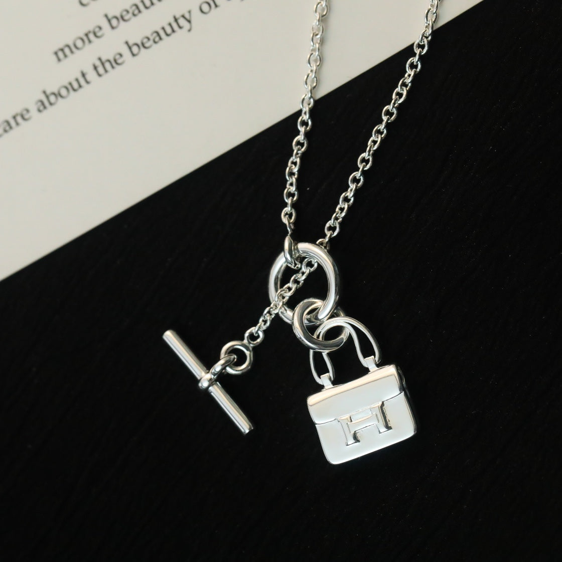 [Aurora]POP H PEDANT SILVER NECKLACE