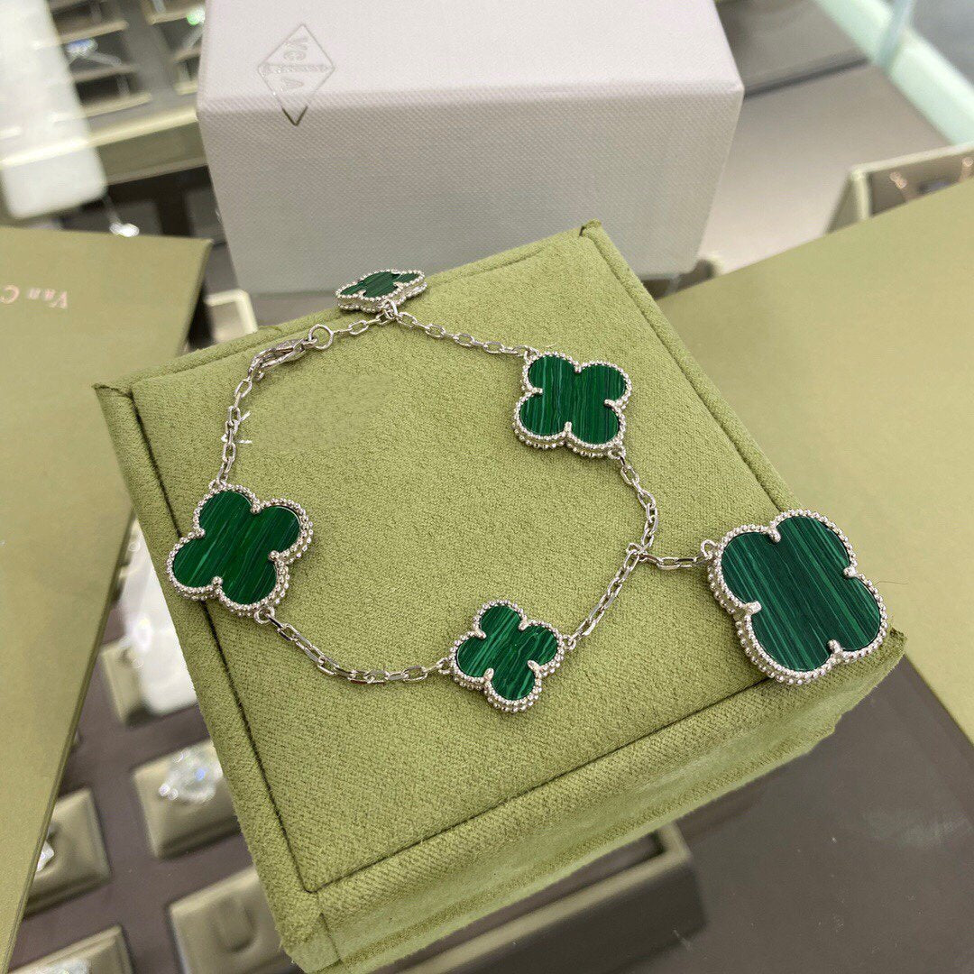 [Aurora]CLOVER 5 MOTIFS SIVLER MALACHITE BRACELET
