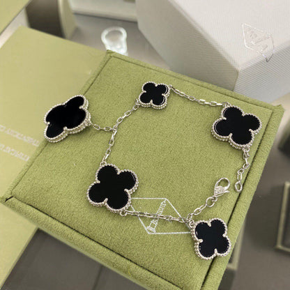 [Aurora]CLOVER 5 MOTIFS SIVLER ONYX BRACELET
