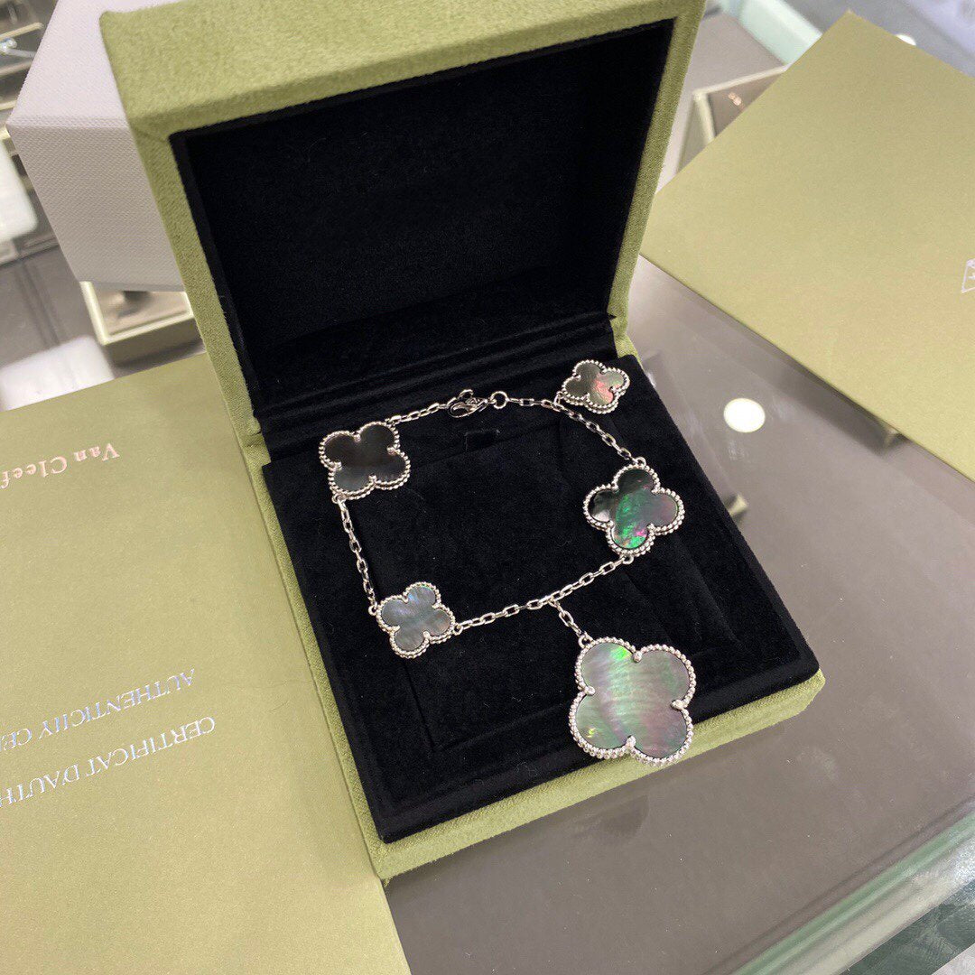 [Aurora]CLOVER 5 MOTIFS SIVLER DARK MOP BRACELET