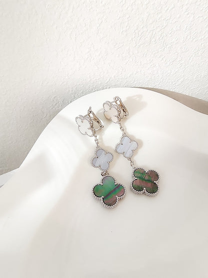 [Aurora]CLOVER 3 MOTIFS CHALCEDONY DARK MOP SILVER EARRINGS
