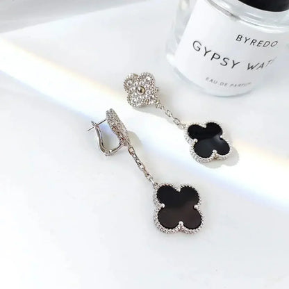 [Aurora]CLOVER 2 MOTIFS  DIAMOND ONYX EARRINGS SILVER
