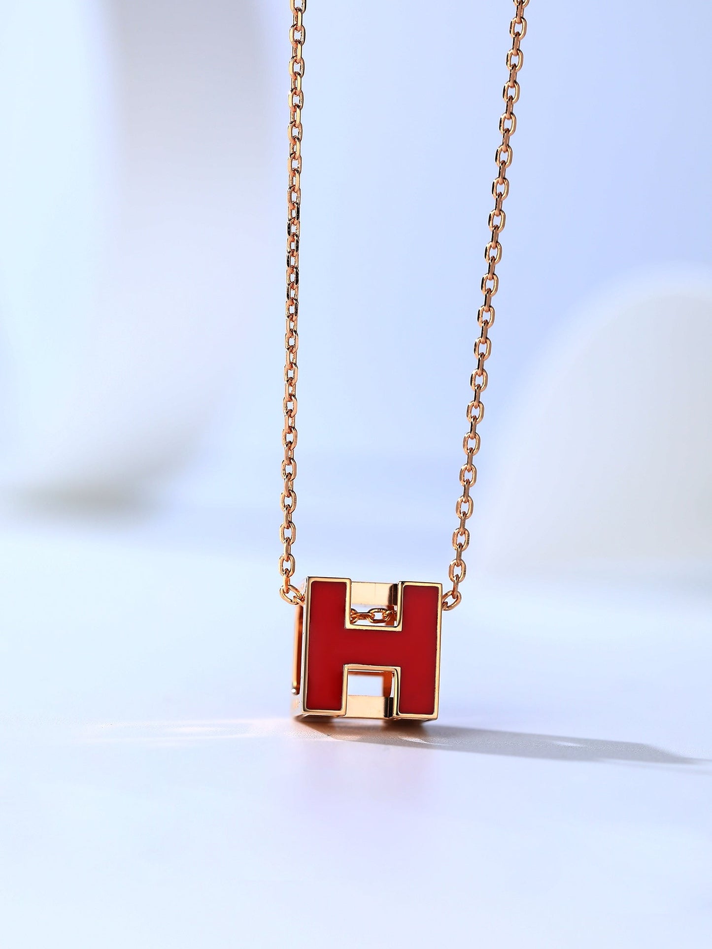 [AURORA]H CAGE PINK GOLD NECKLACE