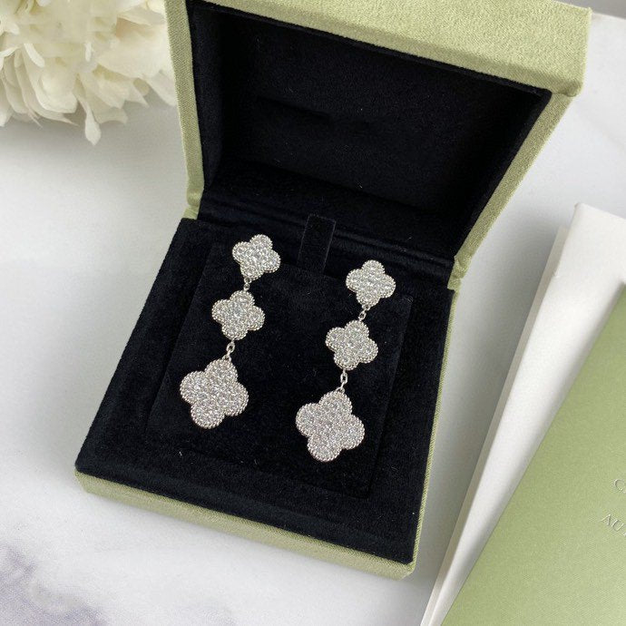 [Aurora]CLOVER 3 MOTIF DIAMOND SILVER DROP EARRINGS