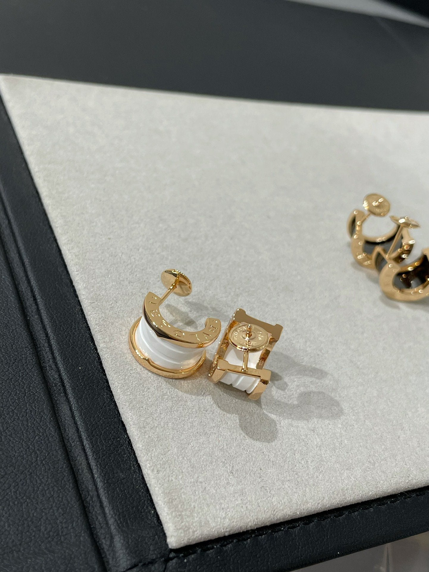 [Aurora]ZERO 1 PINK GOLD CERAMIC EARRINGS