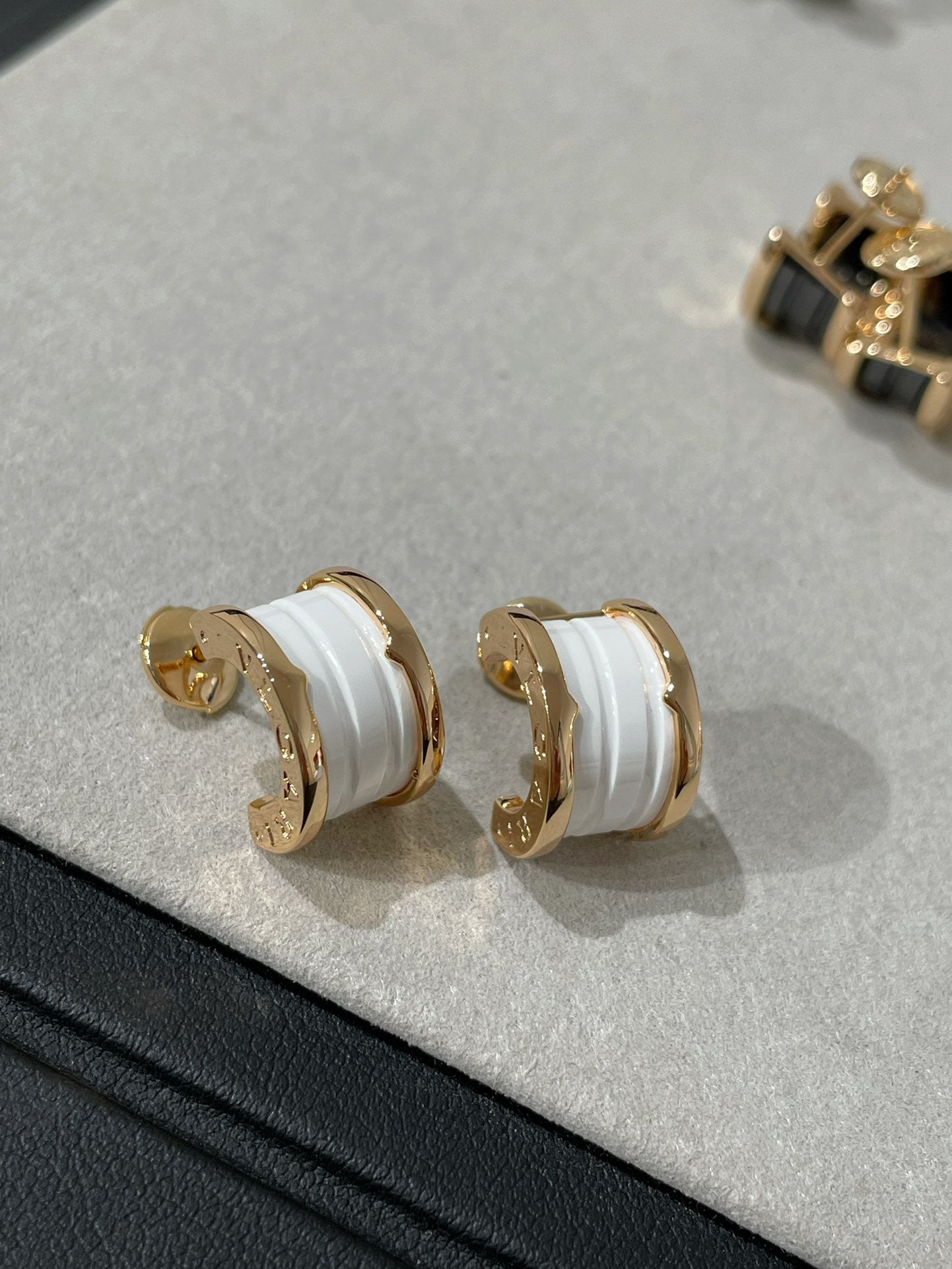 [Aurora]ZERO 1 PINK GOLD CERAMIC EARRINGS