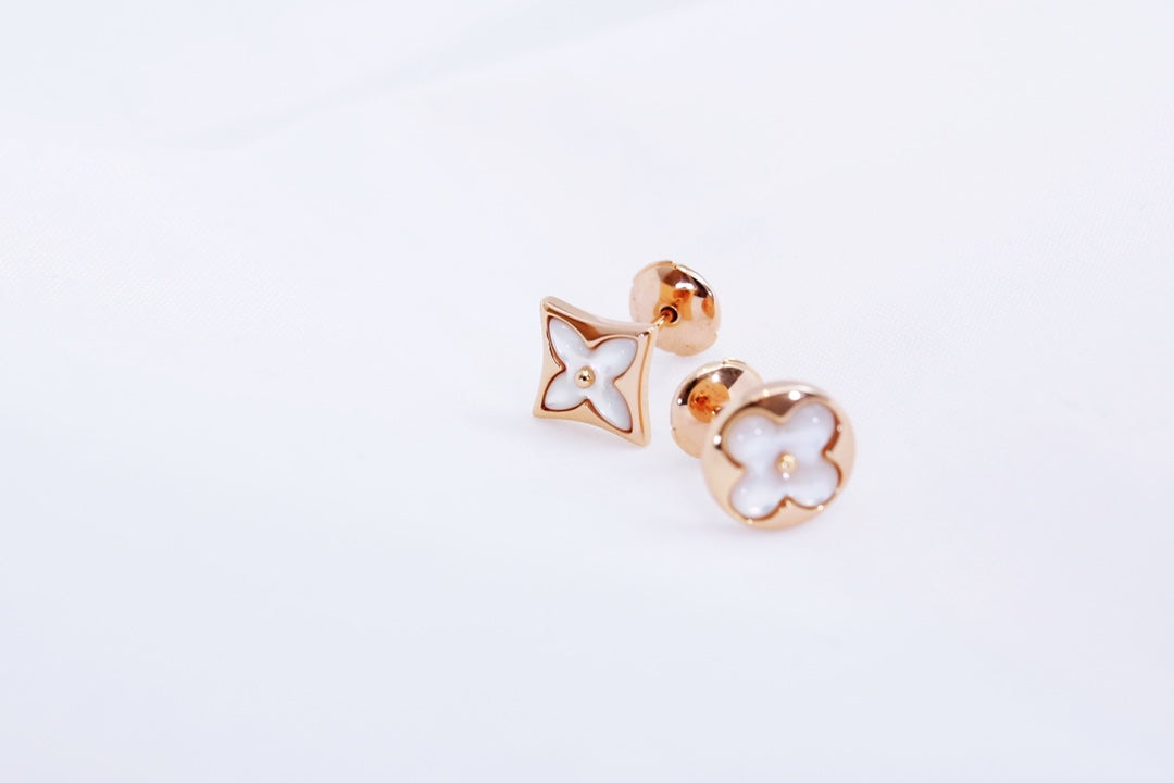 [Aurora]STAR AND SUN PINK GOLD MOP STUD EARRINGS